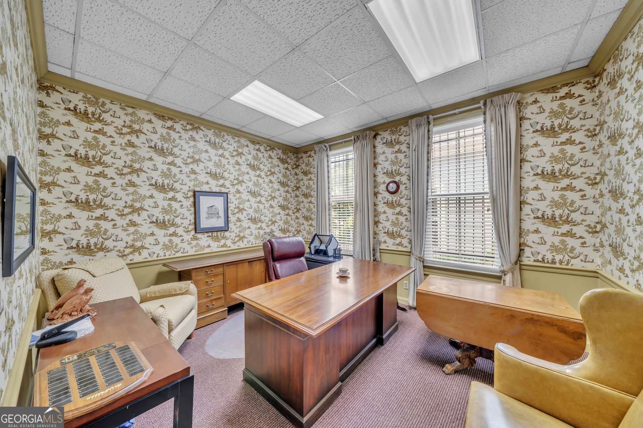 765 Walnut Street - Photo 1