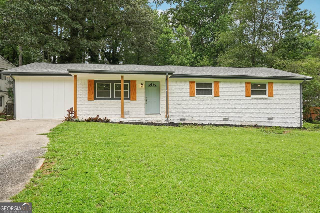 2450 Elkhorn Drive - Photo 1