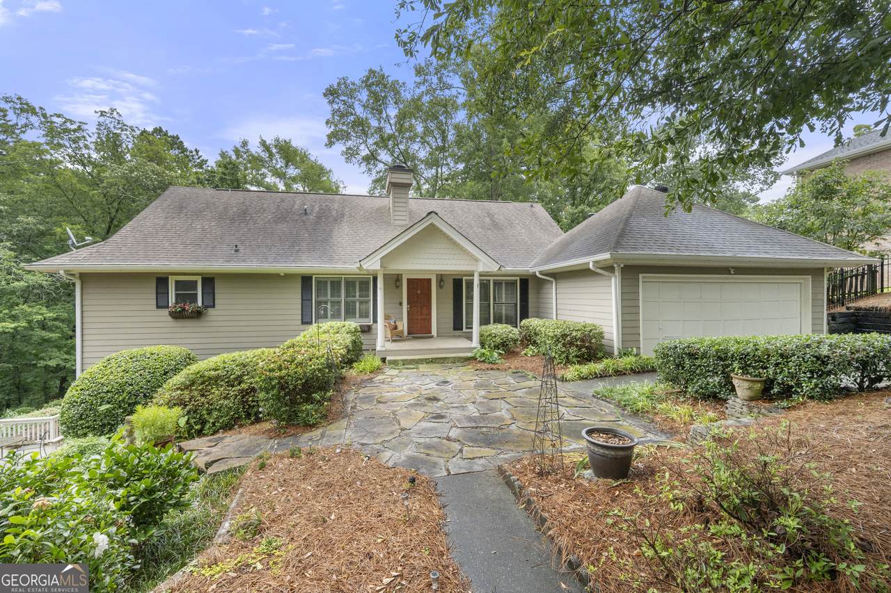 5065 Nesbit Ferry Lane - Photo 1