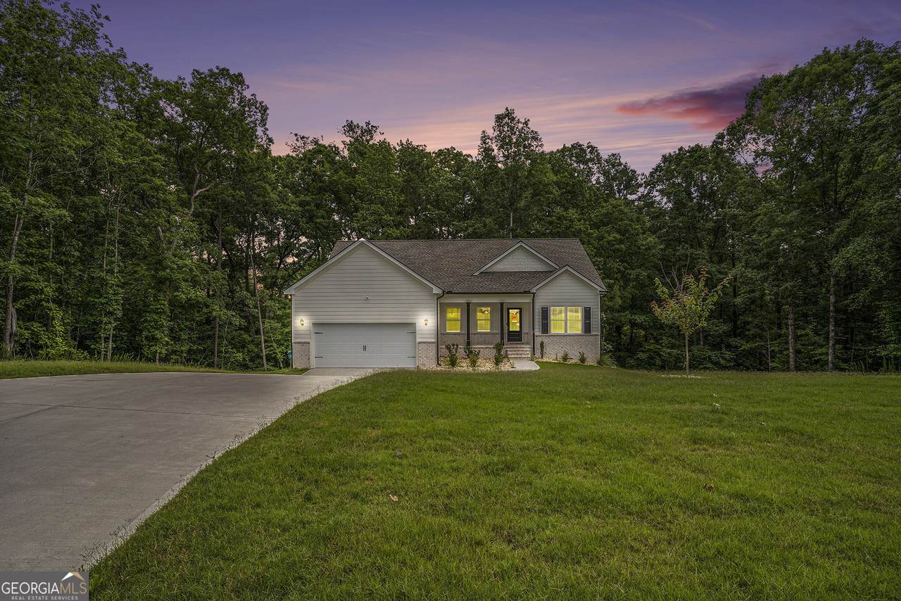307 Tara Court - Photo 1