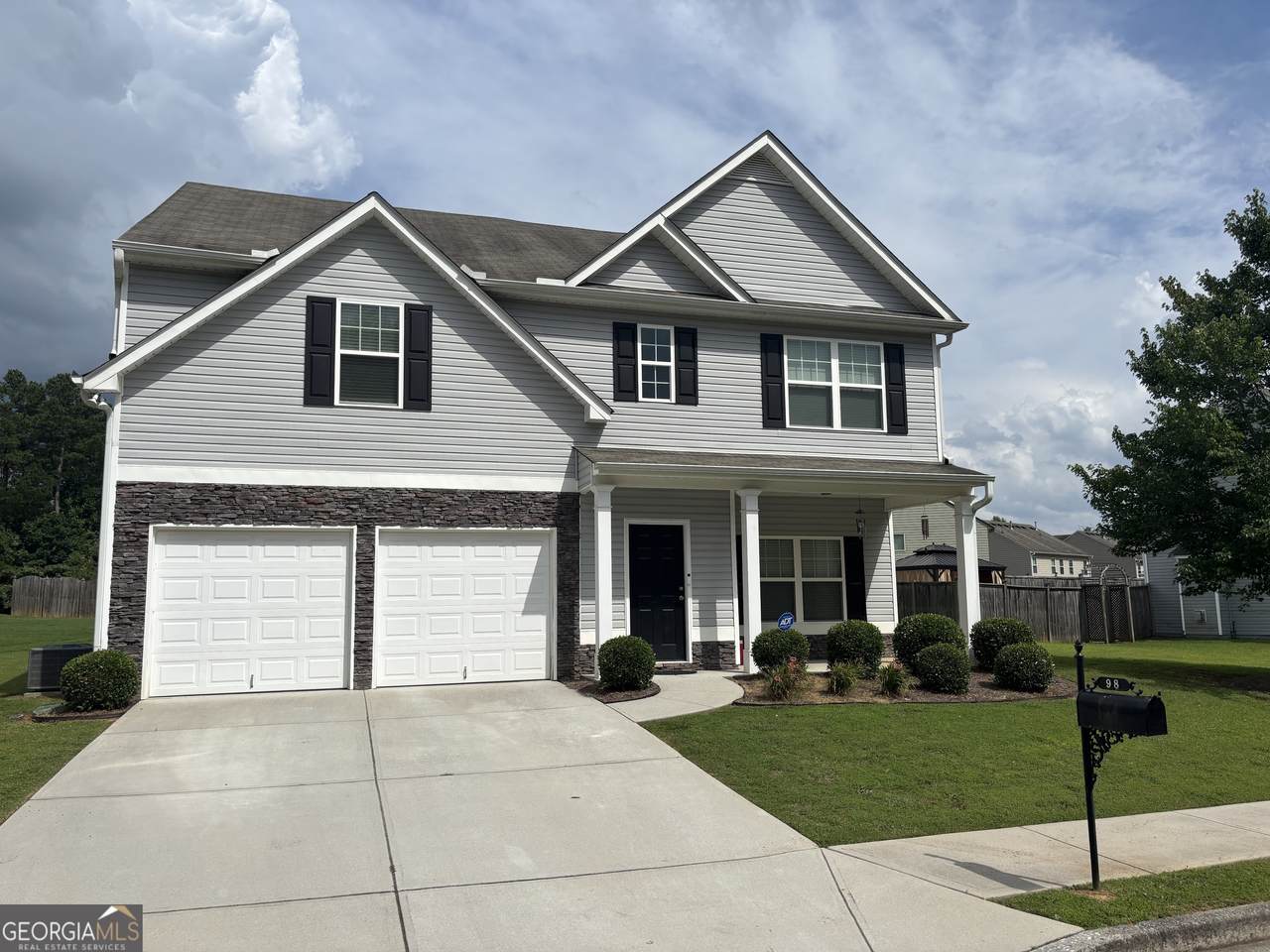 98 Concord Place - Photo 1