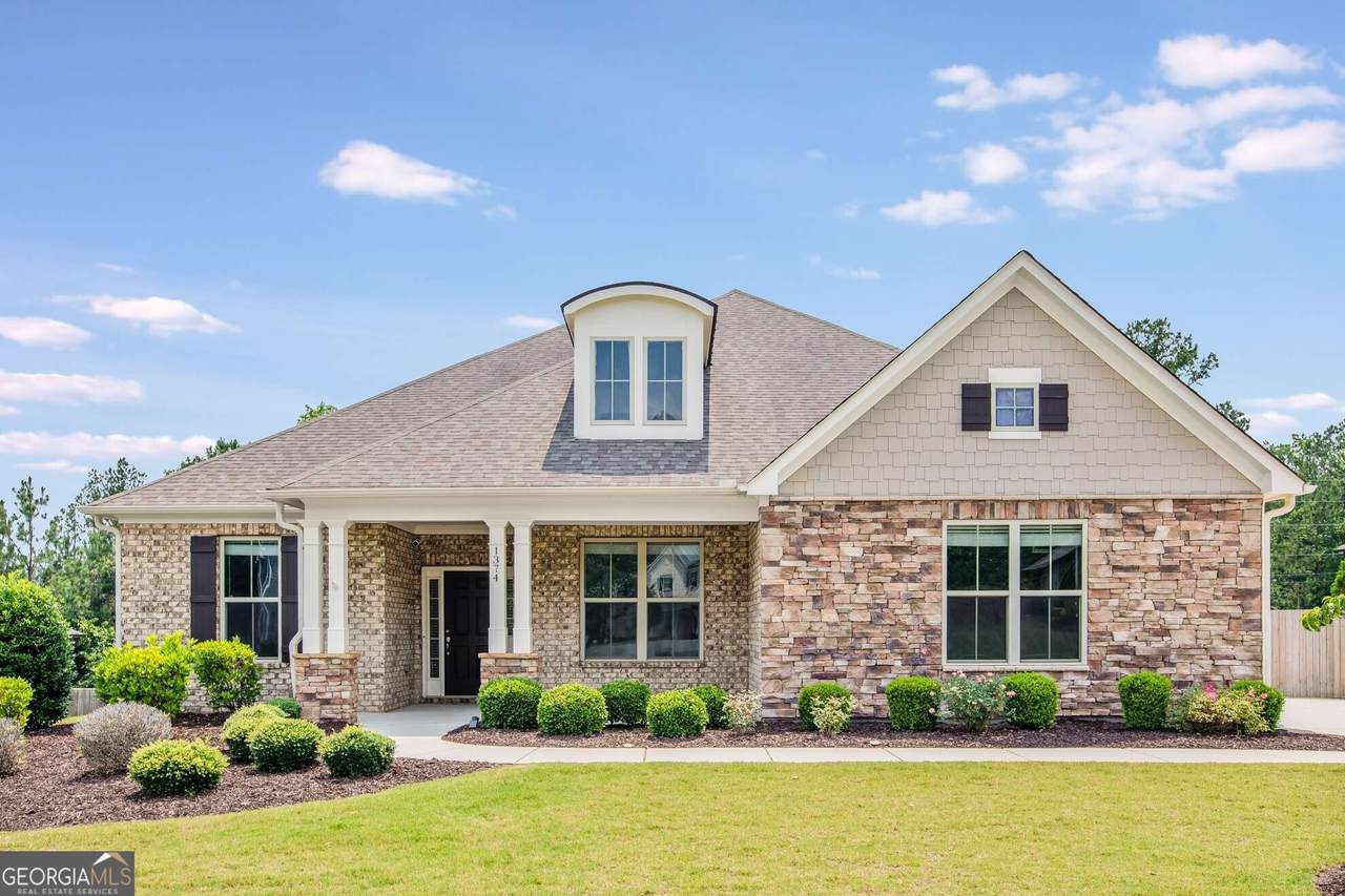 1374 Highland Wood Court - Photo 1