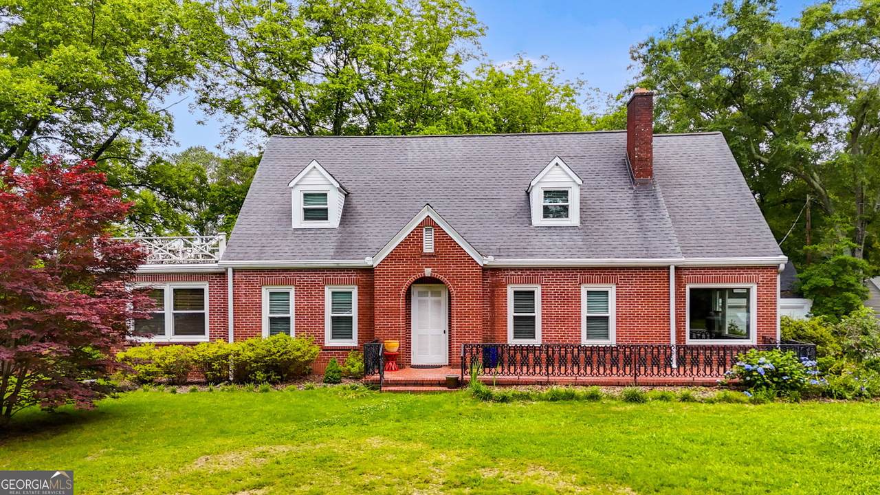 407 College Street - Photo 1