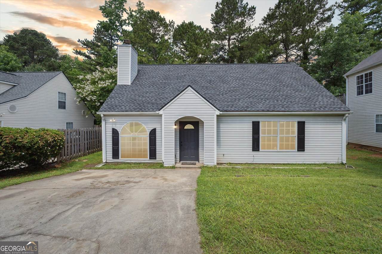 3530 Boulder Circle - Photo 1