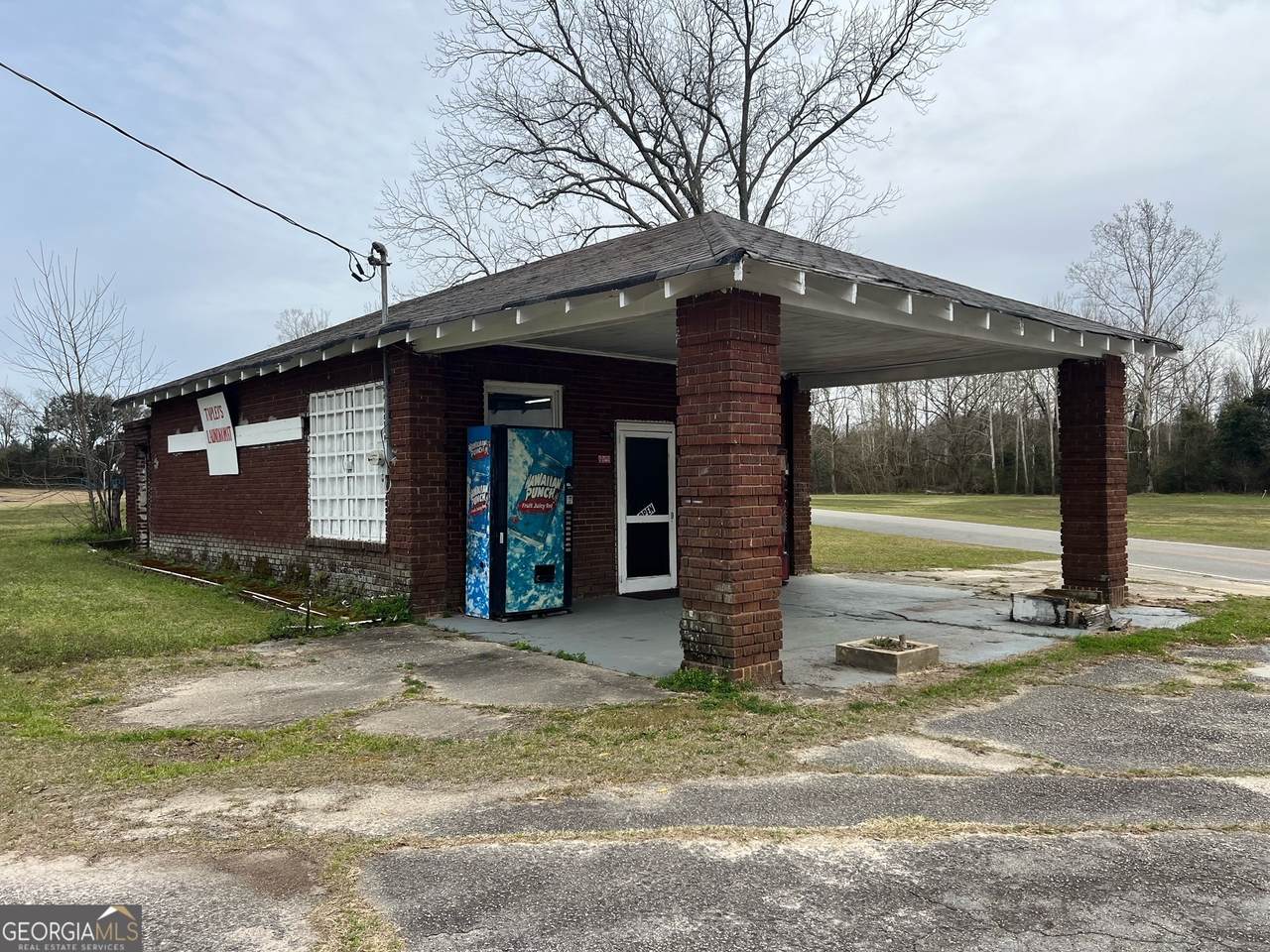 308 North Main St. - Photo 1