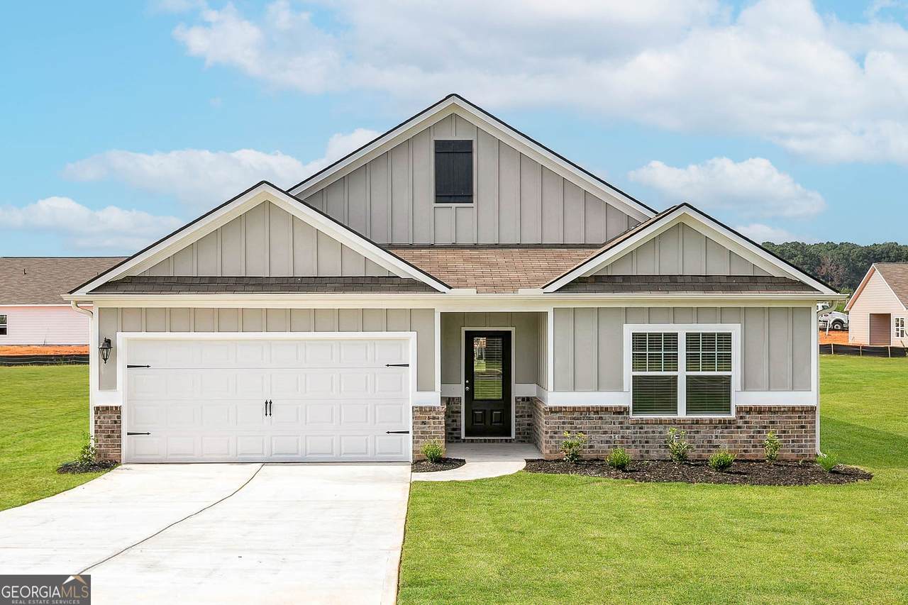 276 Oliver Drive - Photo 1