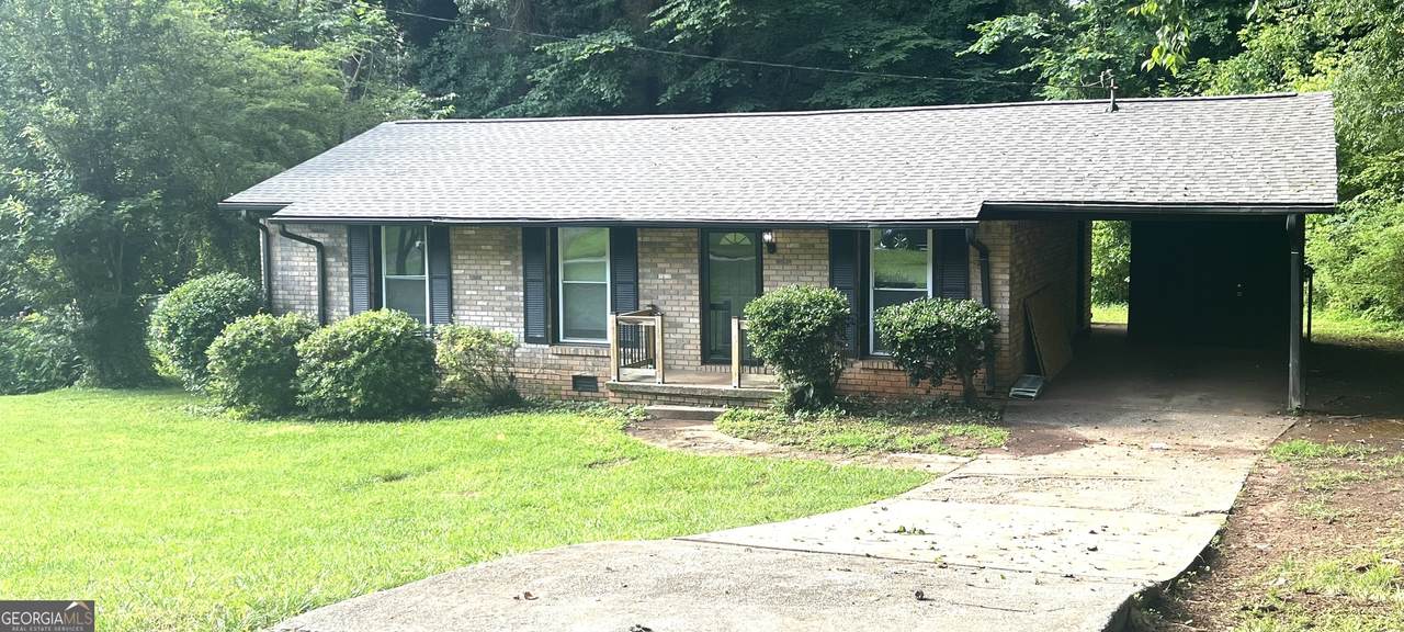 341 Pineland Road - Photo 1