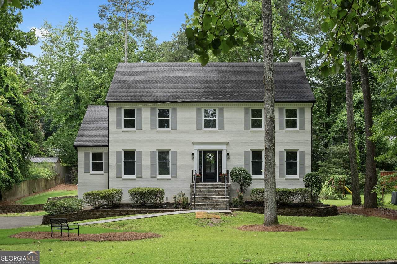 7110 Northgreen Drive - Photo 1