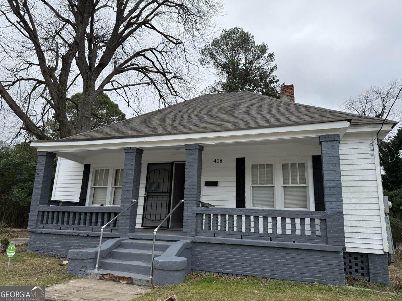 416 Middle Street - Photo 1