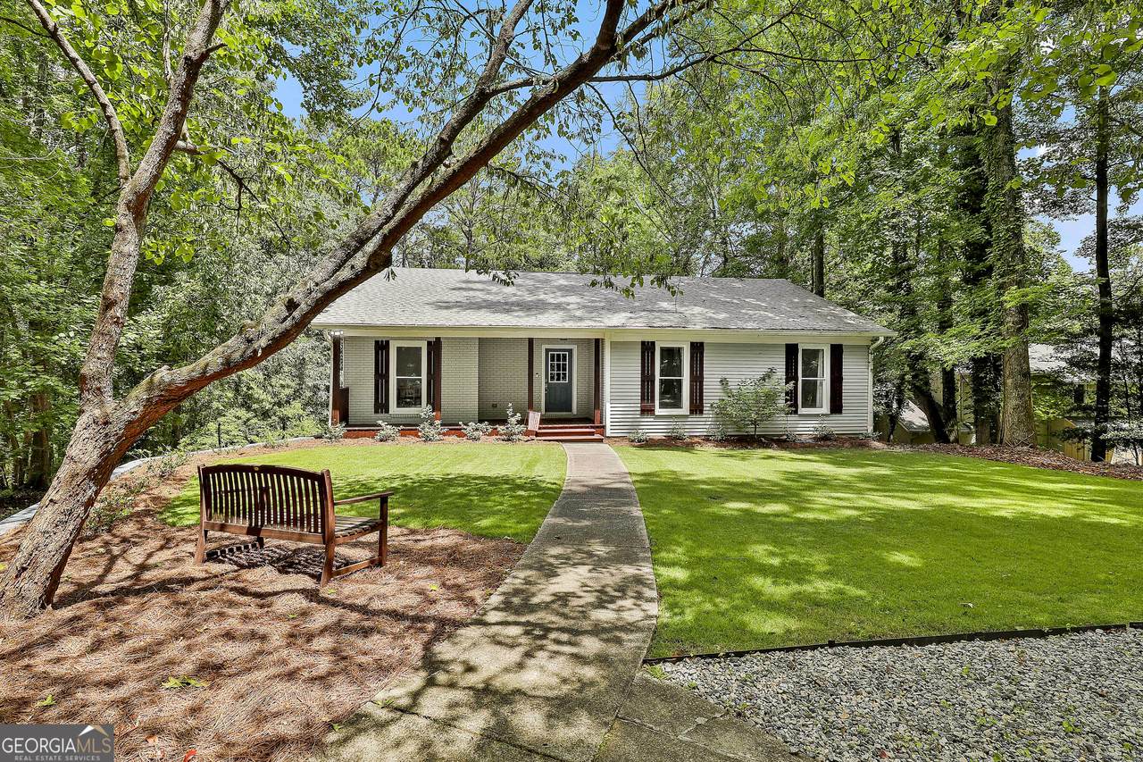 183 Indian Bend Drive - Photo 1