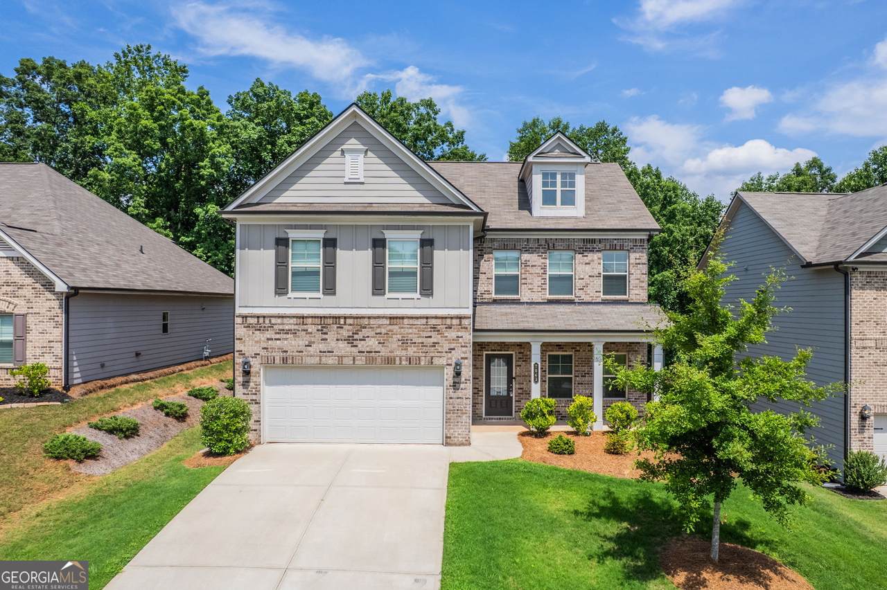 7043 Lancaster Crossing - Photo 1