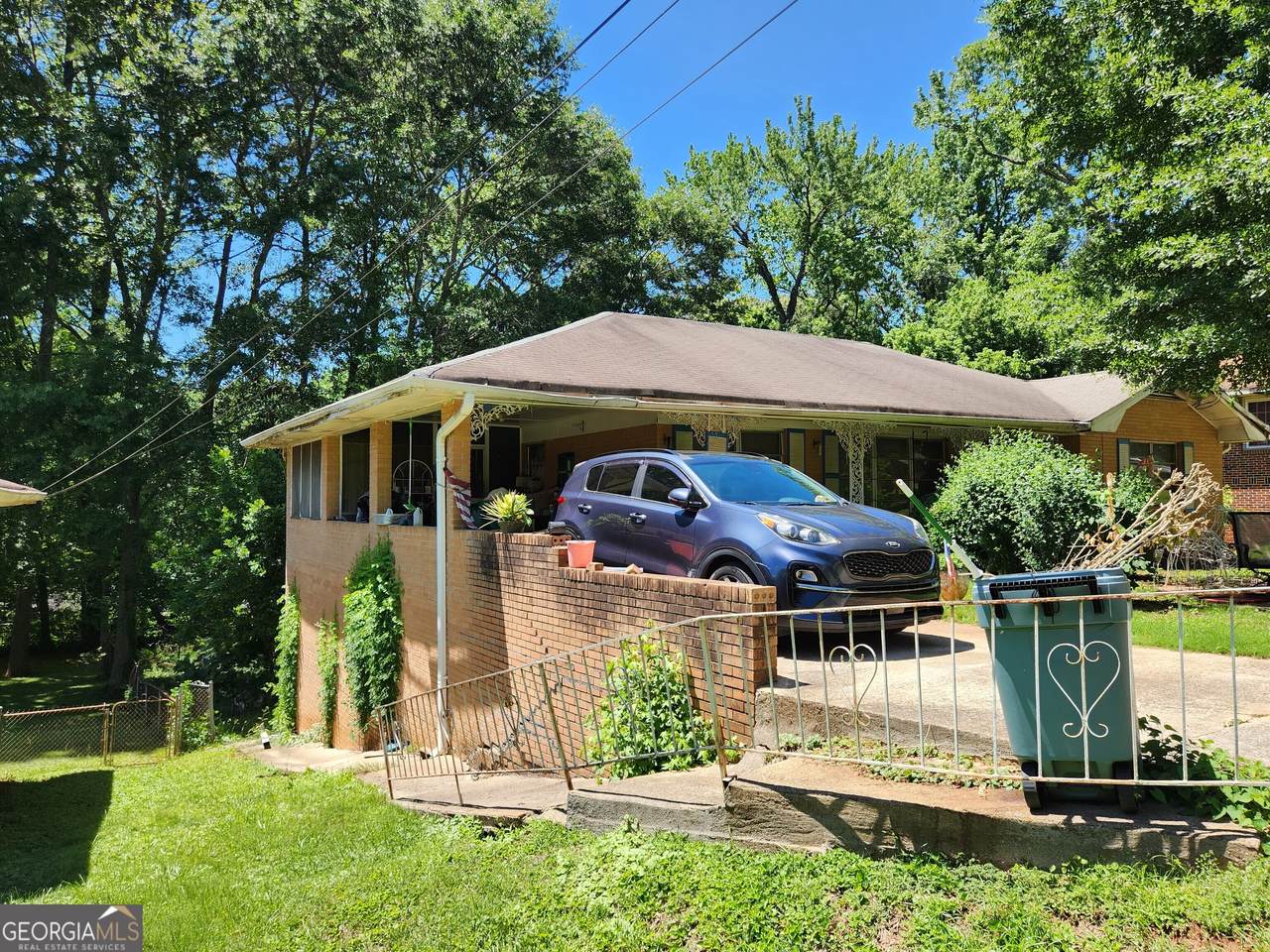 965 Stokeswood Avenue - Photo 1