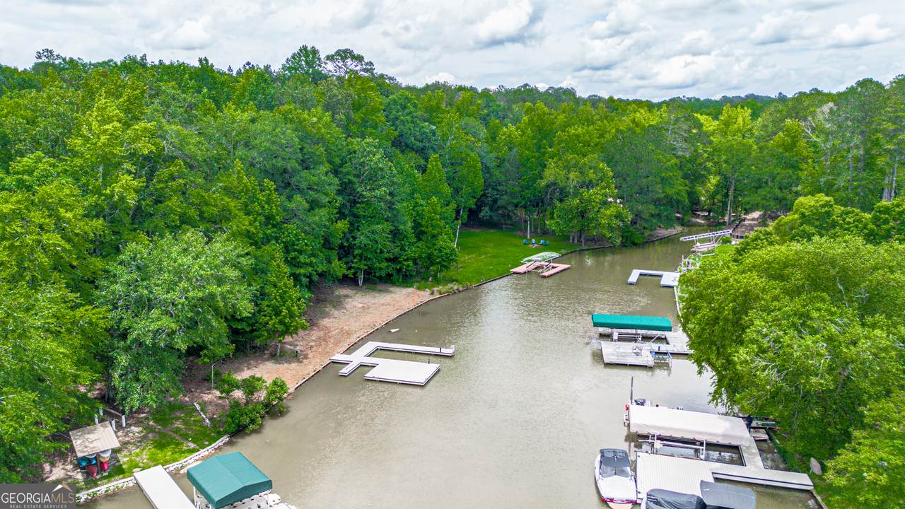 1511 White Oak Drive - Photo 1