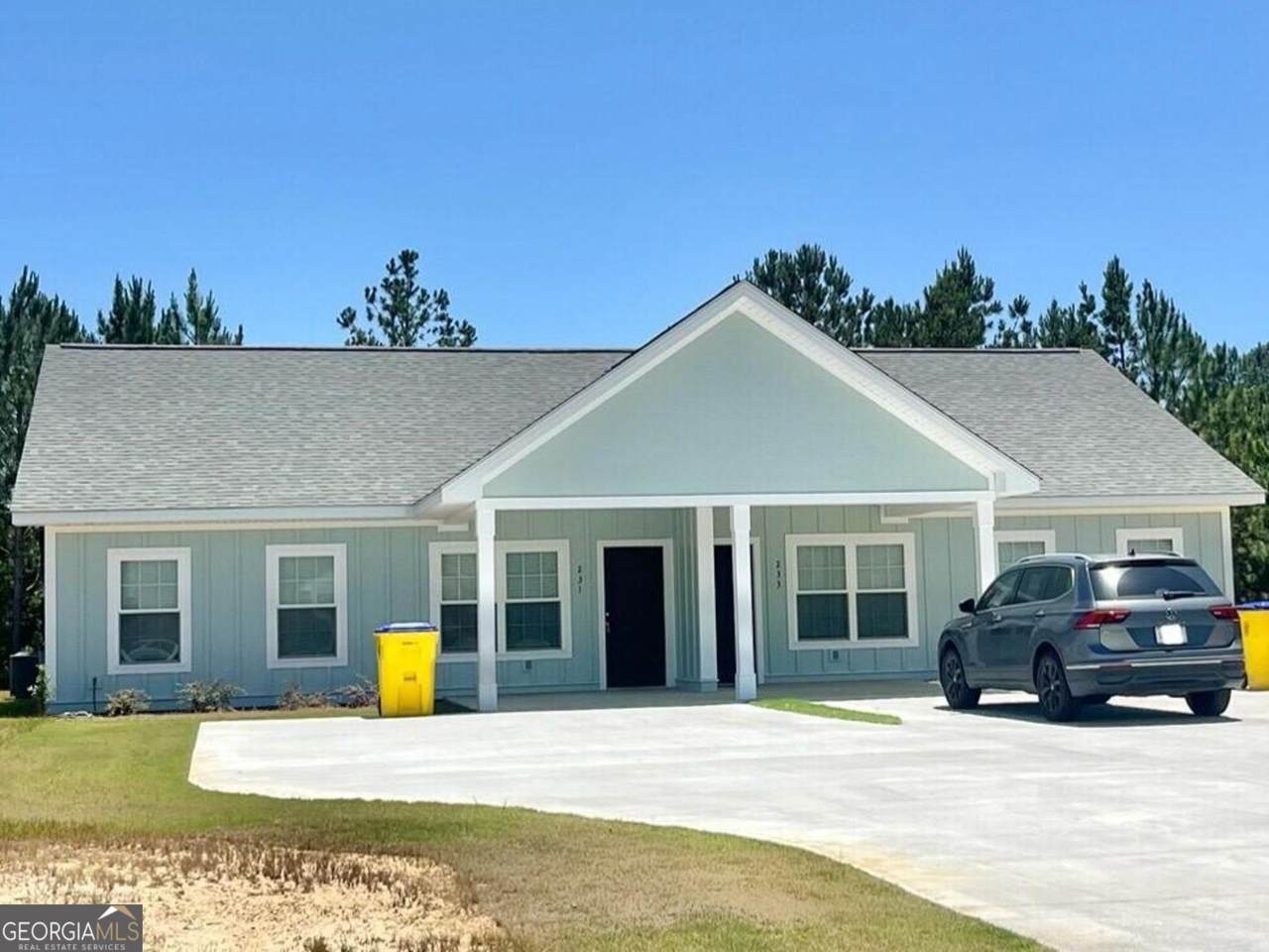 231 & 233 Firefly Lane - Photo 1