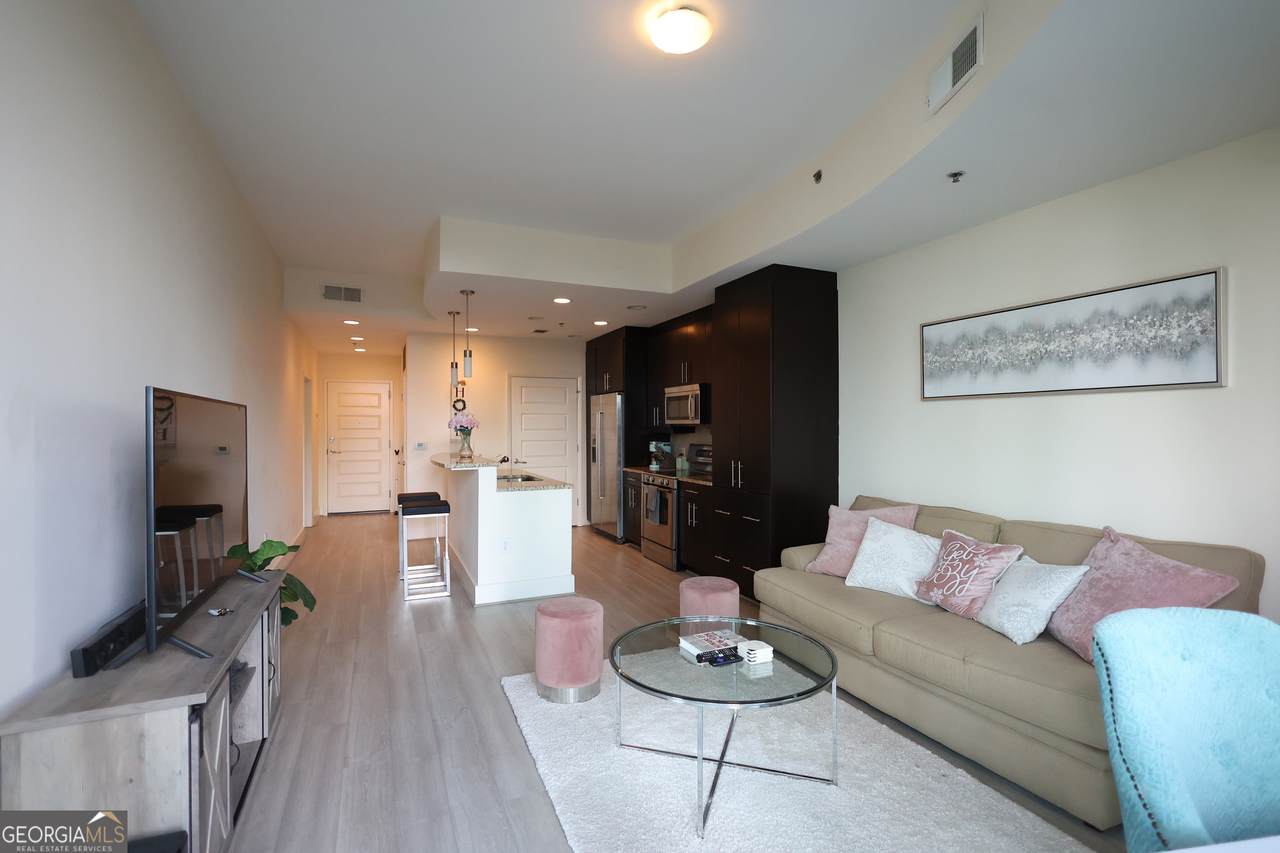1080 Peachtree Street - Photo 1