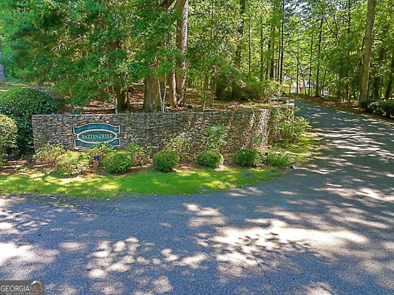 9250 River Road - Photo 1