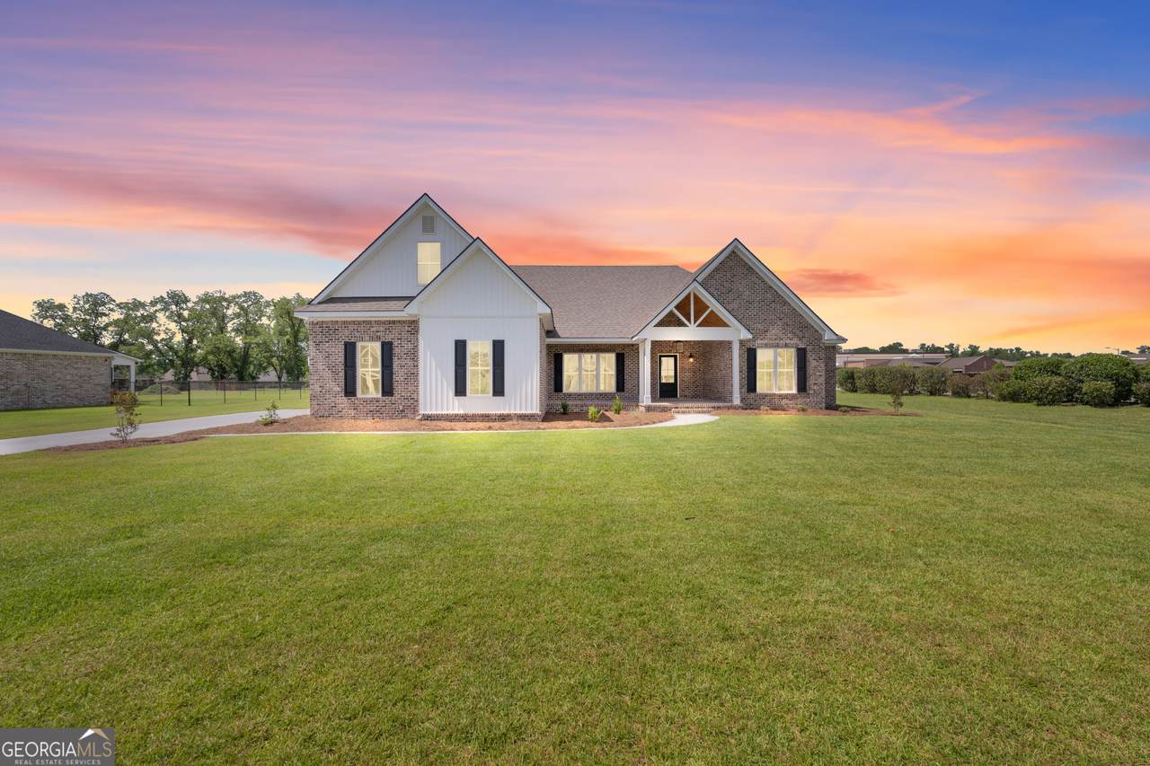 3 Honeysuckle Drive - Photo 1