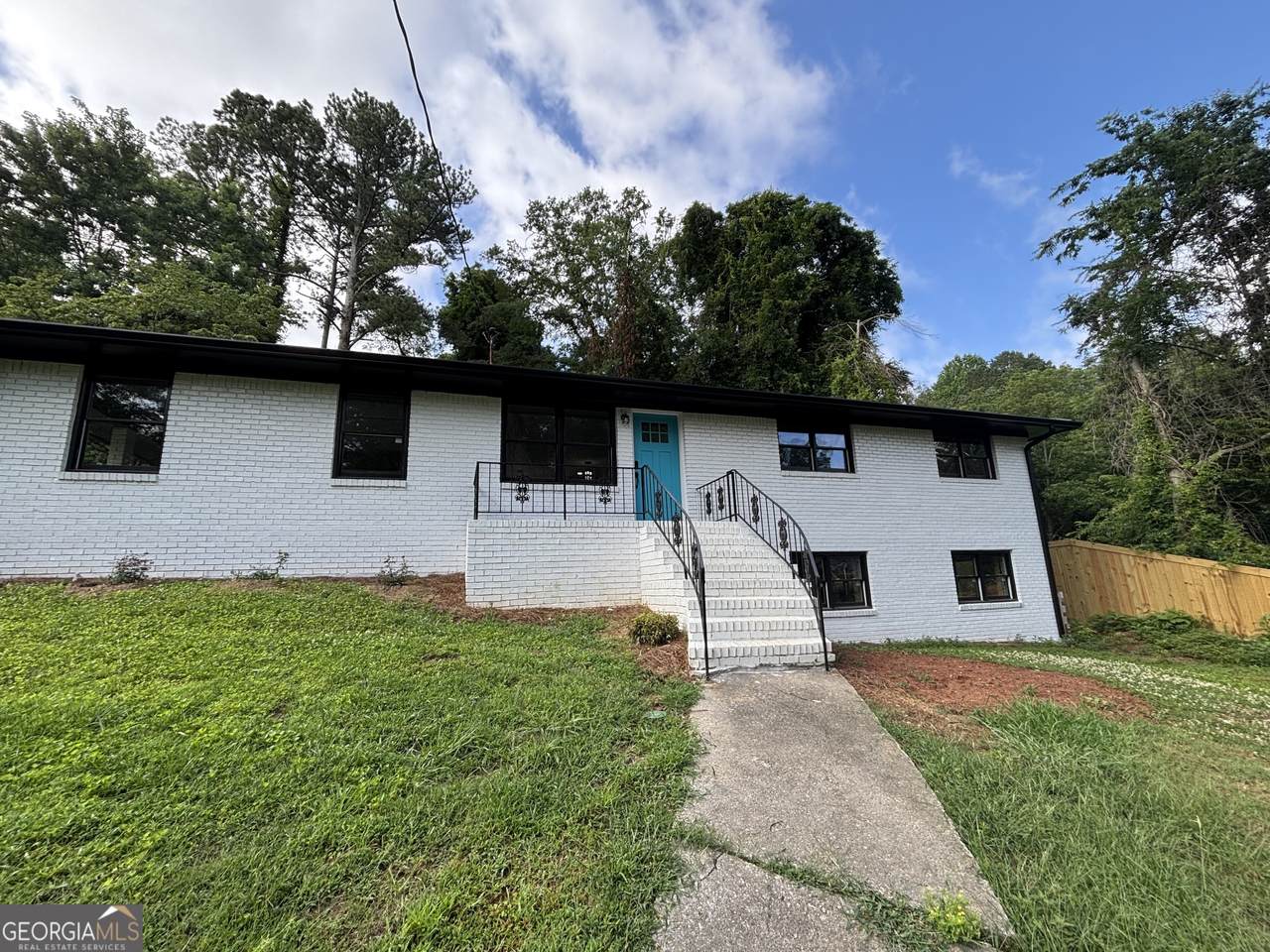 3340 Brenda Lane - Photo 1