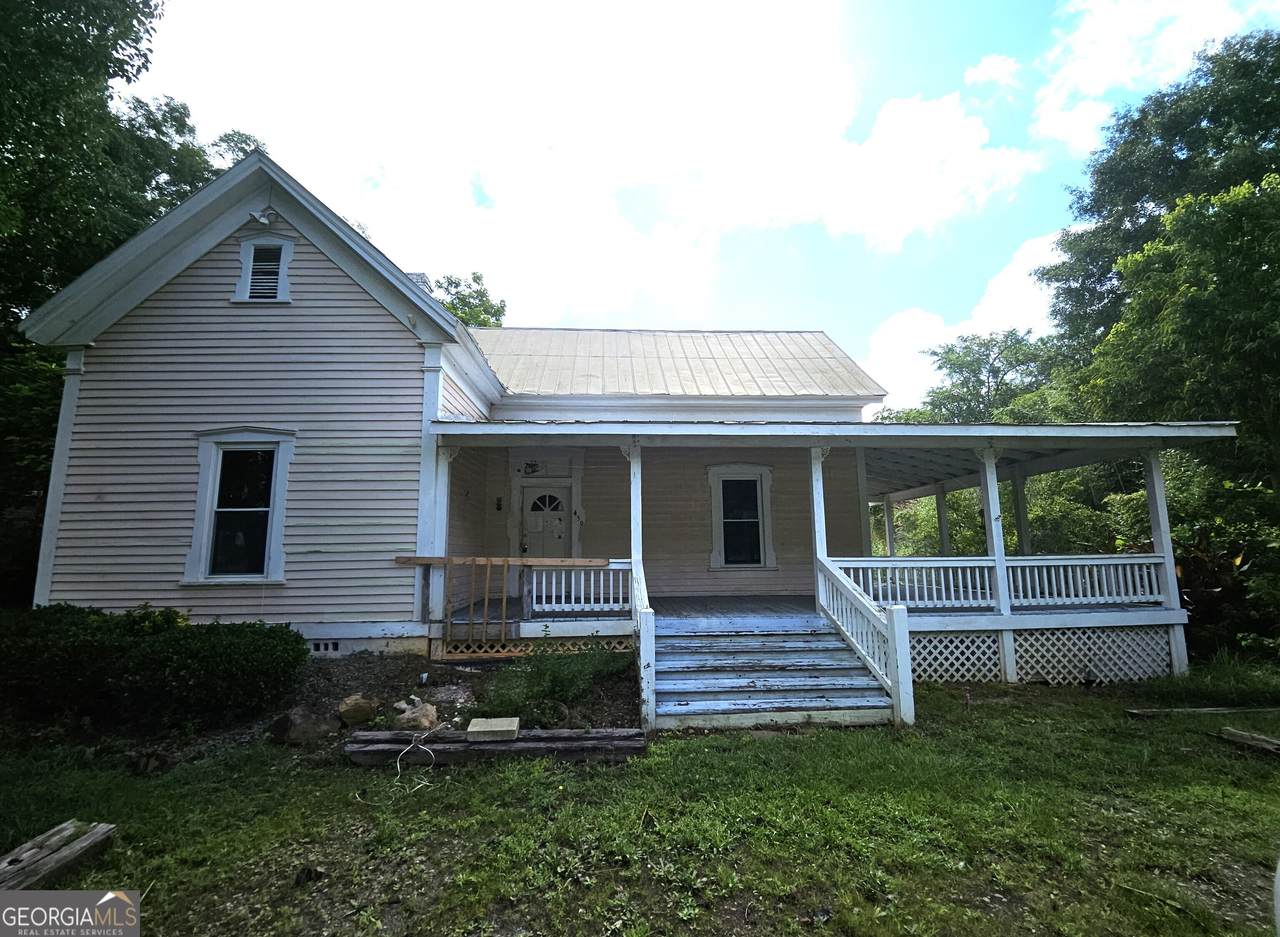 459 Railroad Avenue - Photo 1