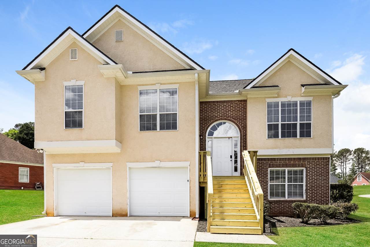 165 Sawgrass Way - Photo 1