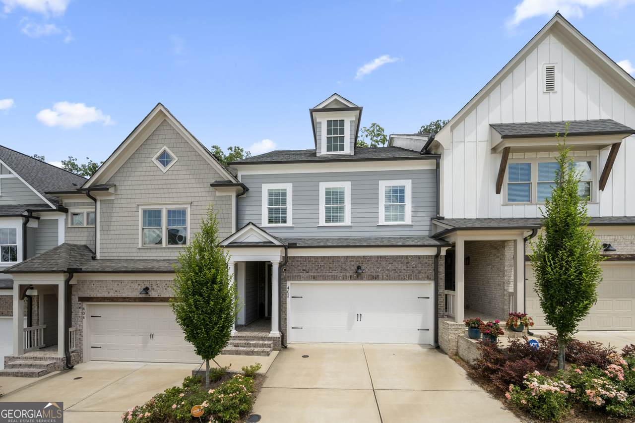 402 Retreat Lane - Photo 1