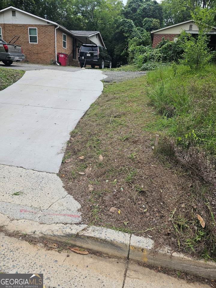 1029 Maple Street - Photo 1