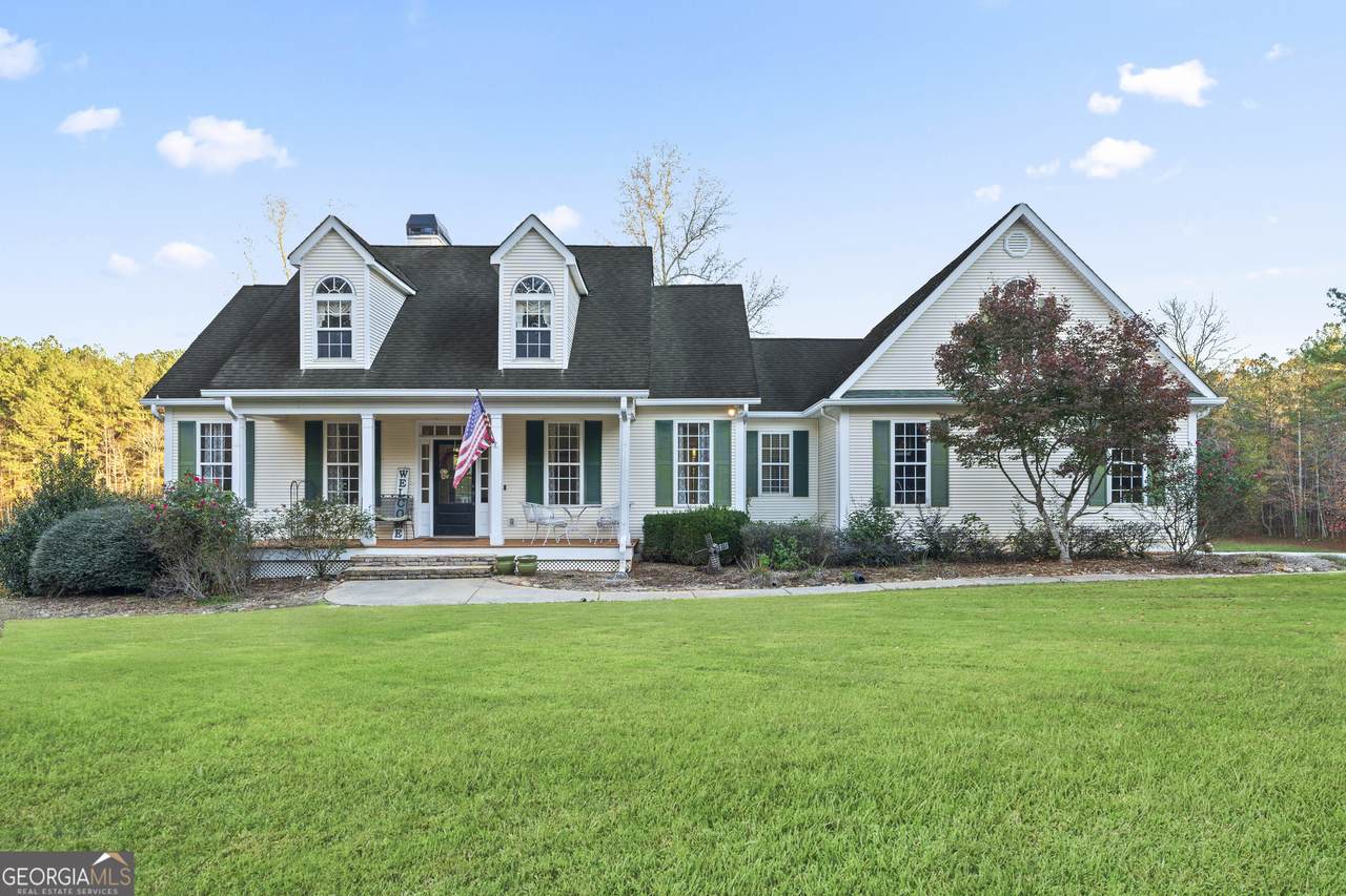 572 Austin Road - Photo 1