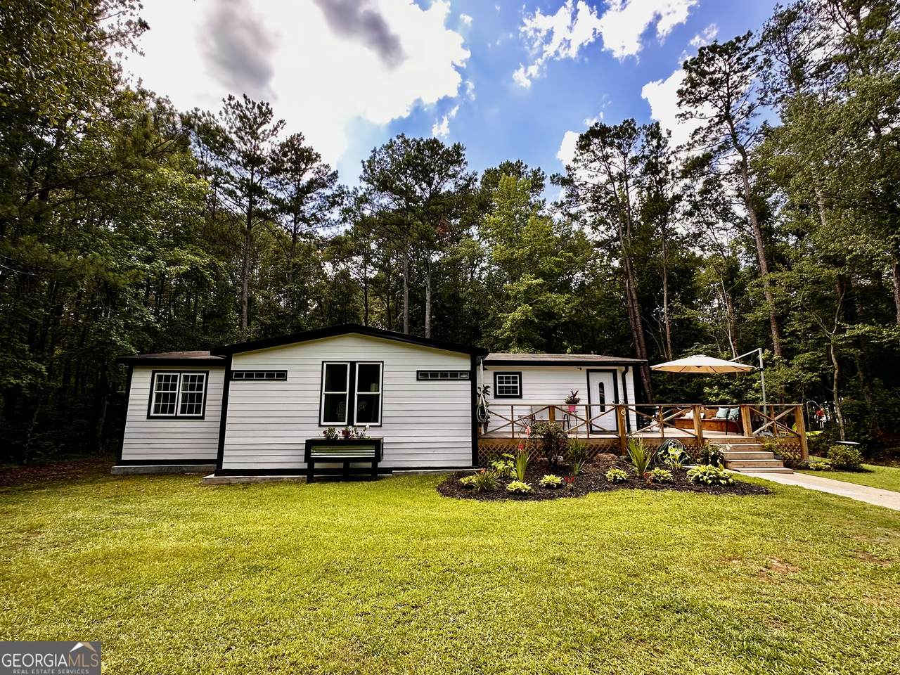 245 Clearwater Rd - Photo 1