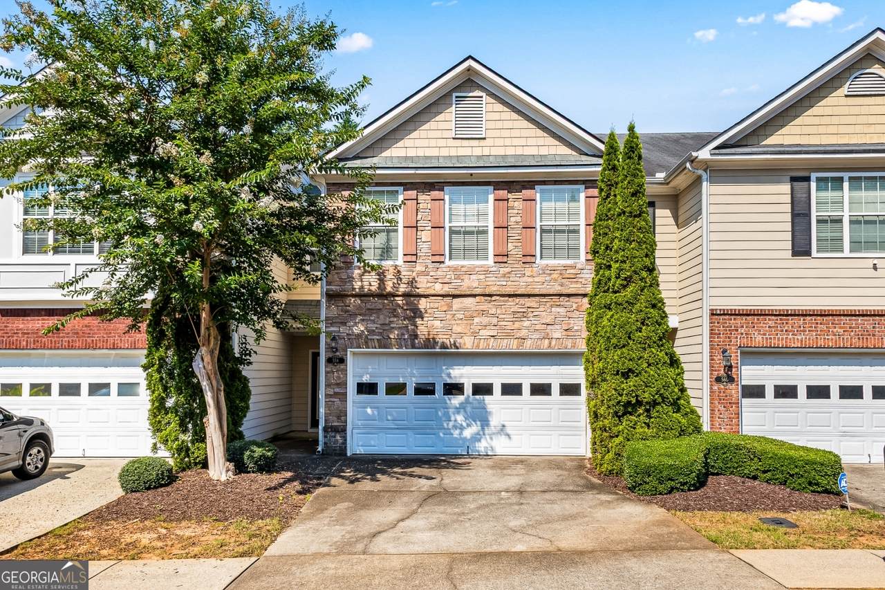 558 Woodland Park Terrace - Photo 1