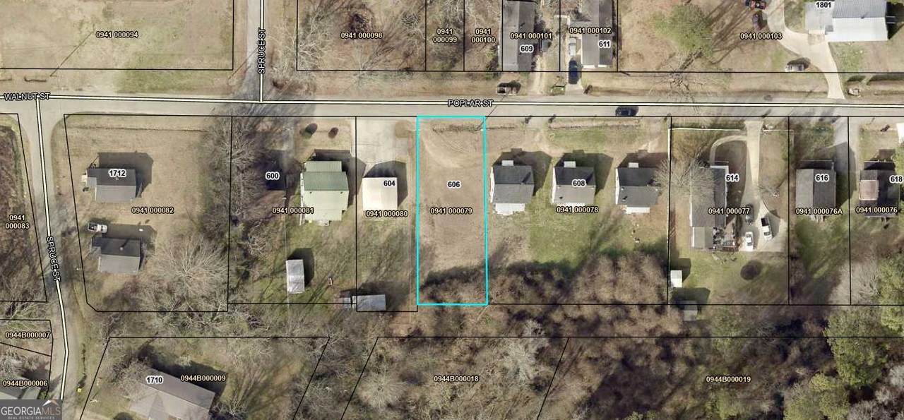 606 Poplar Street - Photo 1