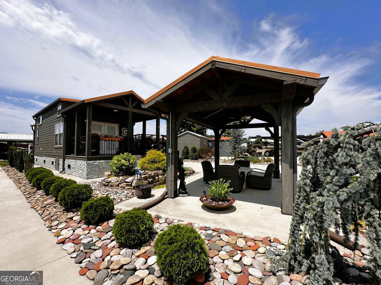 418 Mountain Creek Road - Photo 1