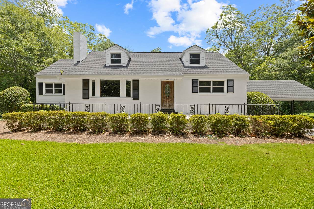 357 Hightower Trail - Photo 1