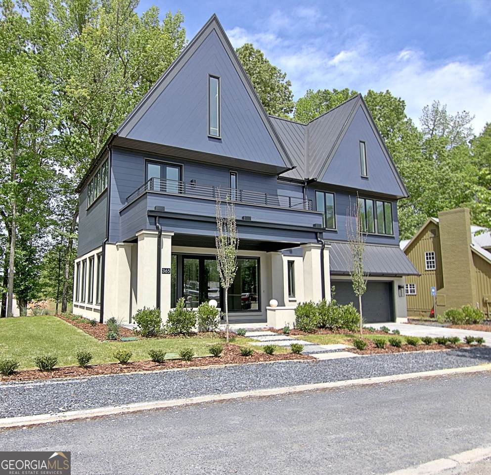 365 2nd Street Street - Photo 1