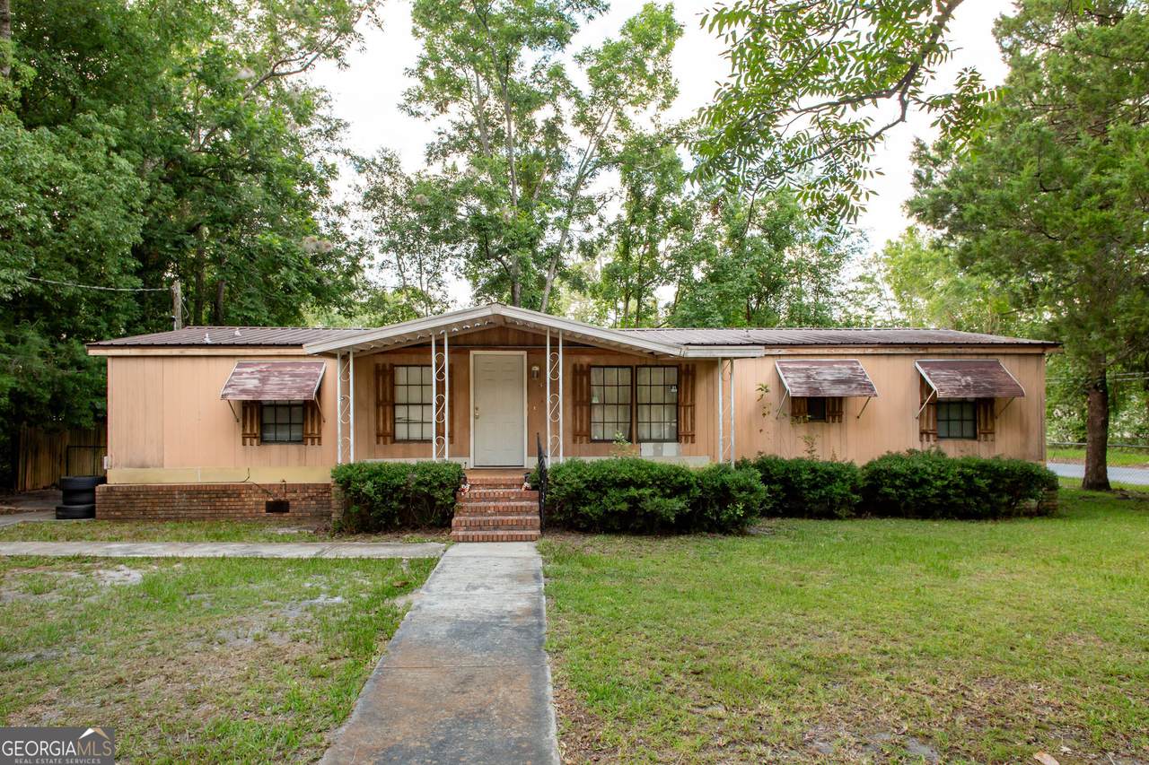 1500 Georgia Avenue - Photo 1