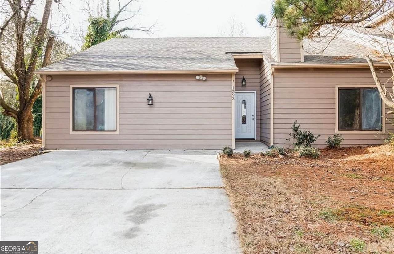 1593 Dillard Road - Photo 1