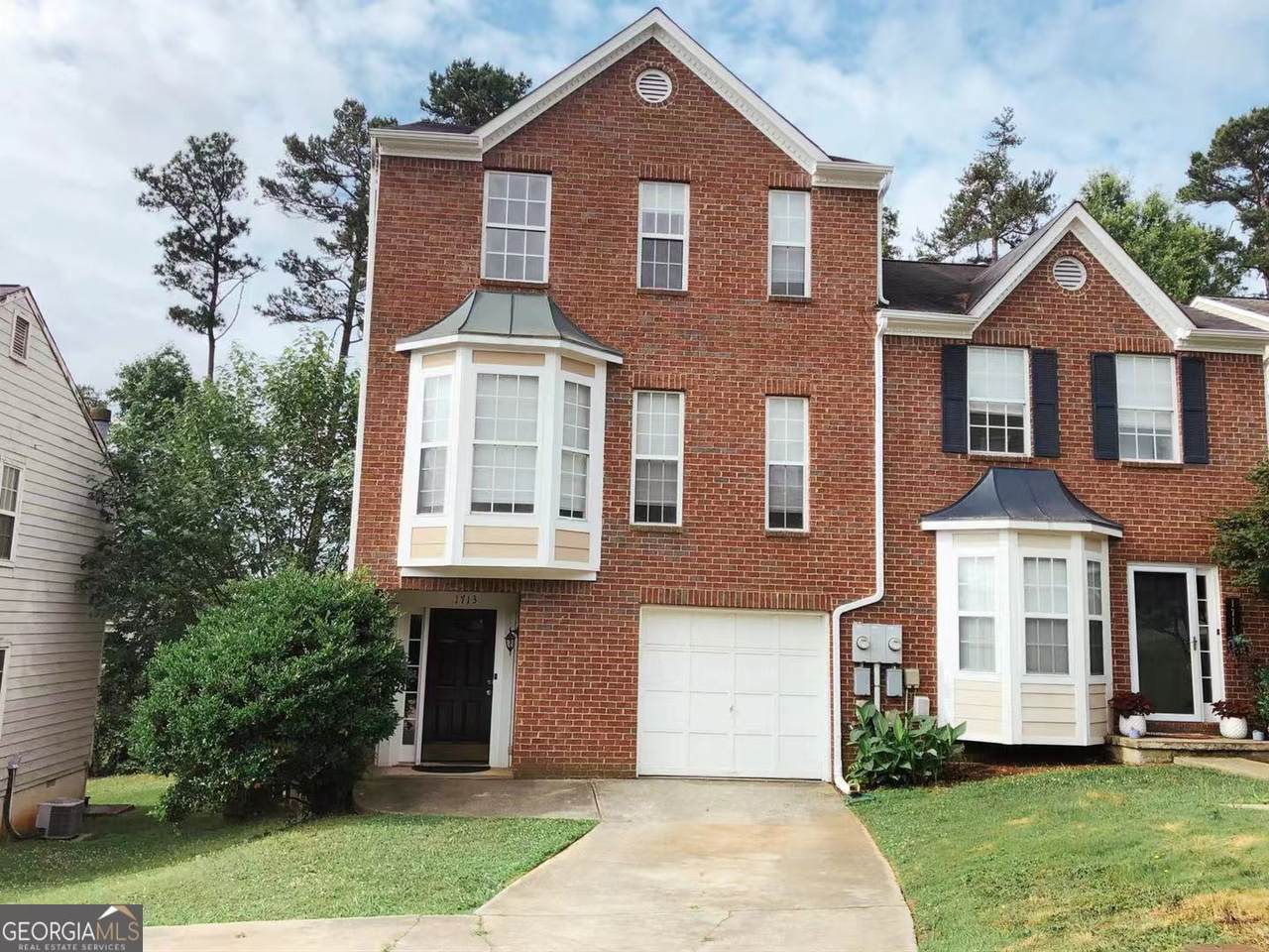 1713 Barrington Overlook - Photo 1