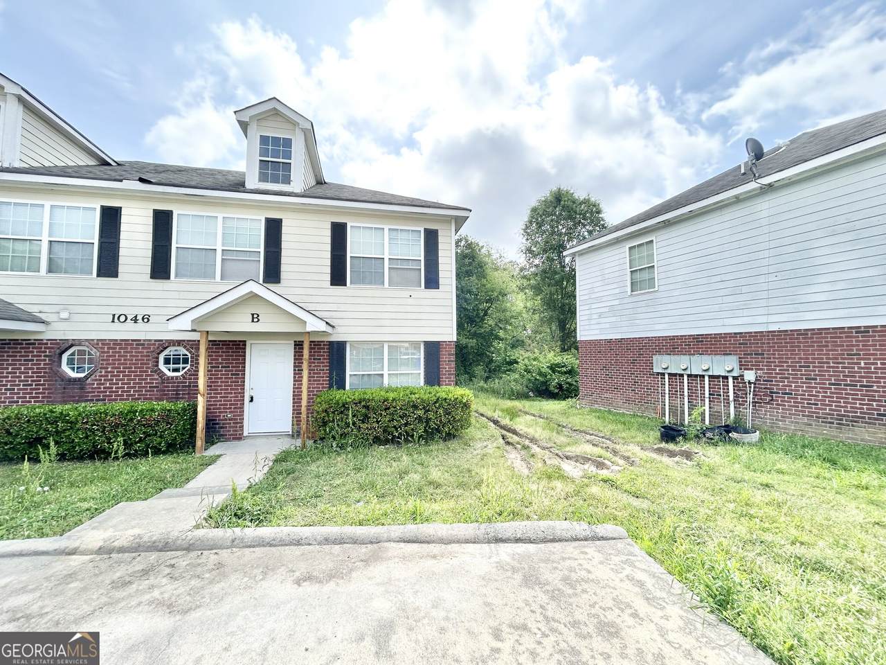 1046 Wheel House Lane - Photo 1