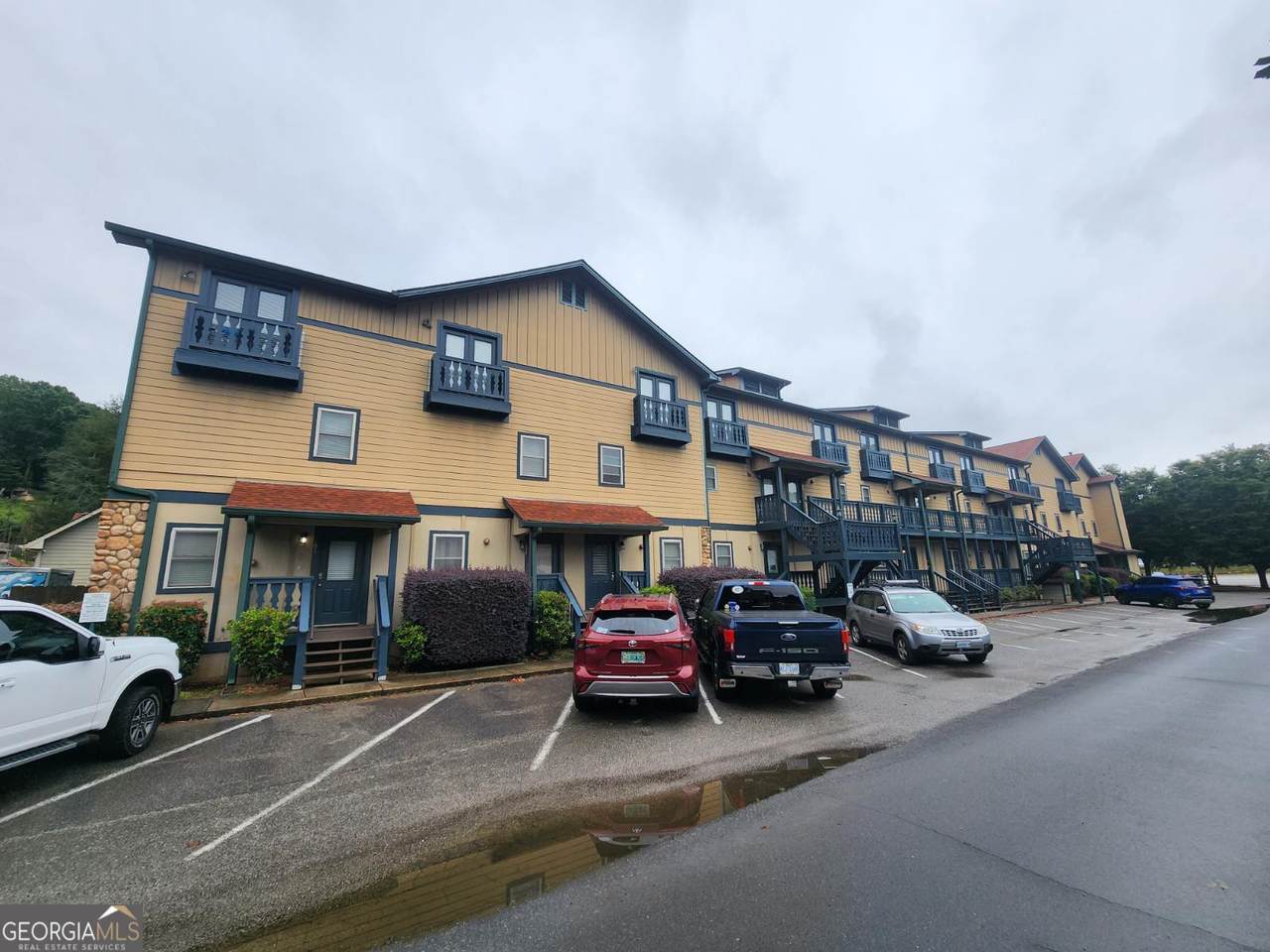 26 Midway Street - Photo 1