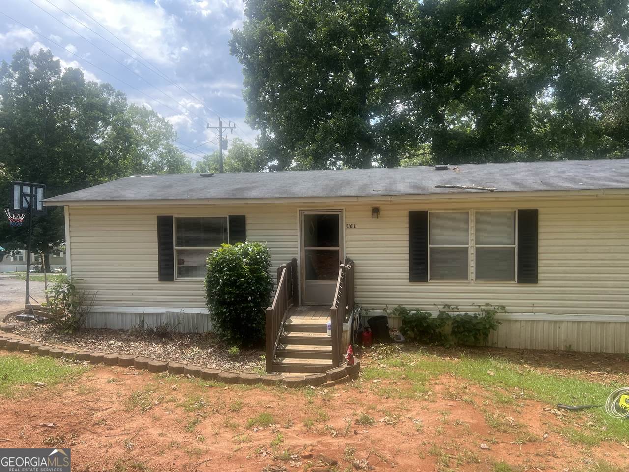 161 Shawnee Lane - Photo 1