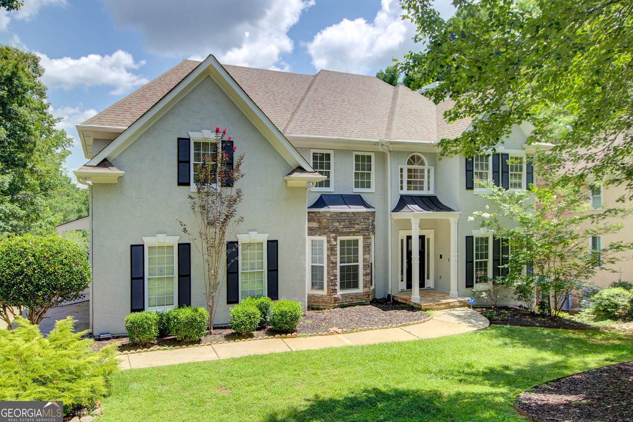 718 Avalon Way - Photo 1