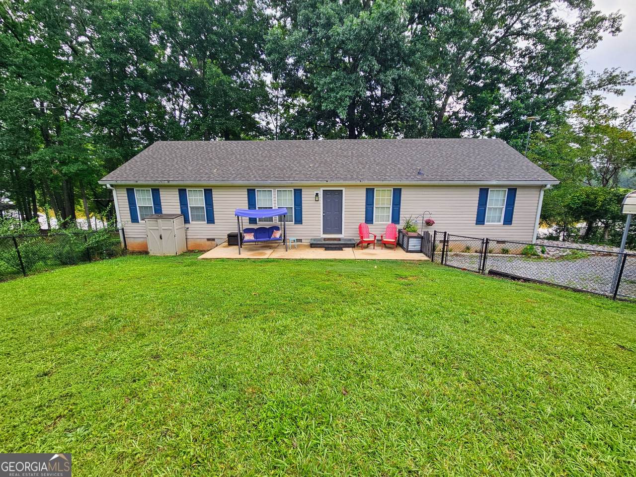100 Newberry Road - Photo 1
