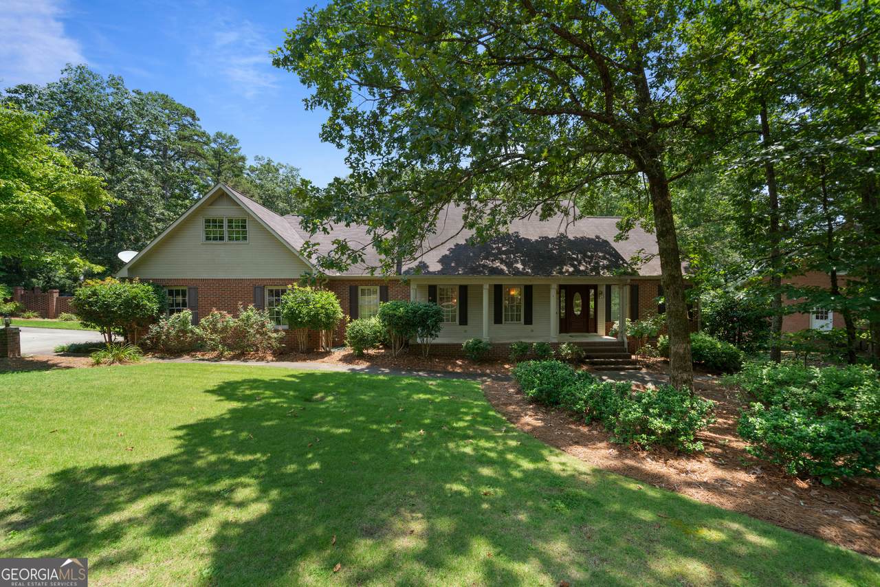 10 Gregory Drive - Photo 1