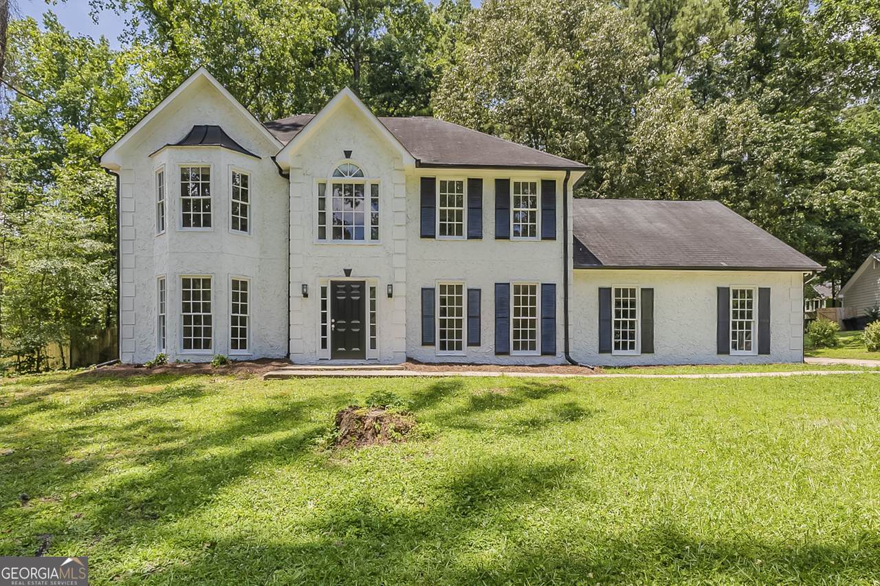 1056 Retner Drive - Photo 1