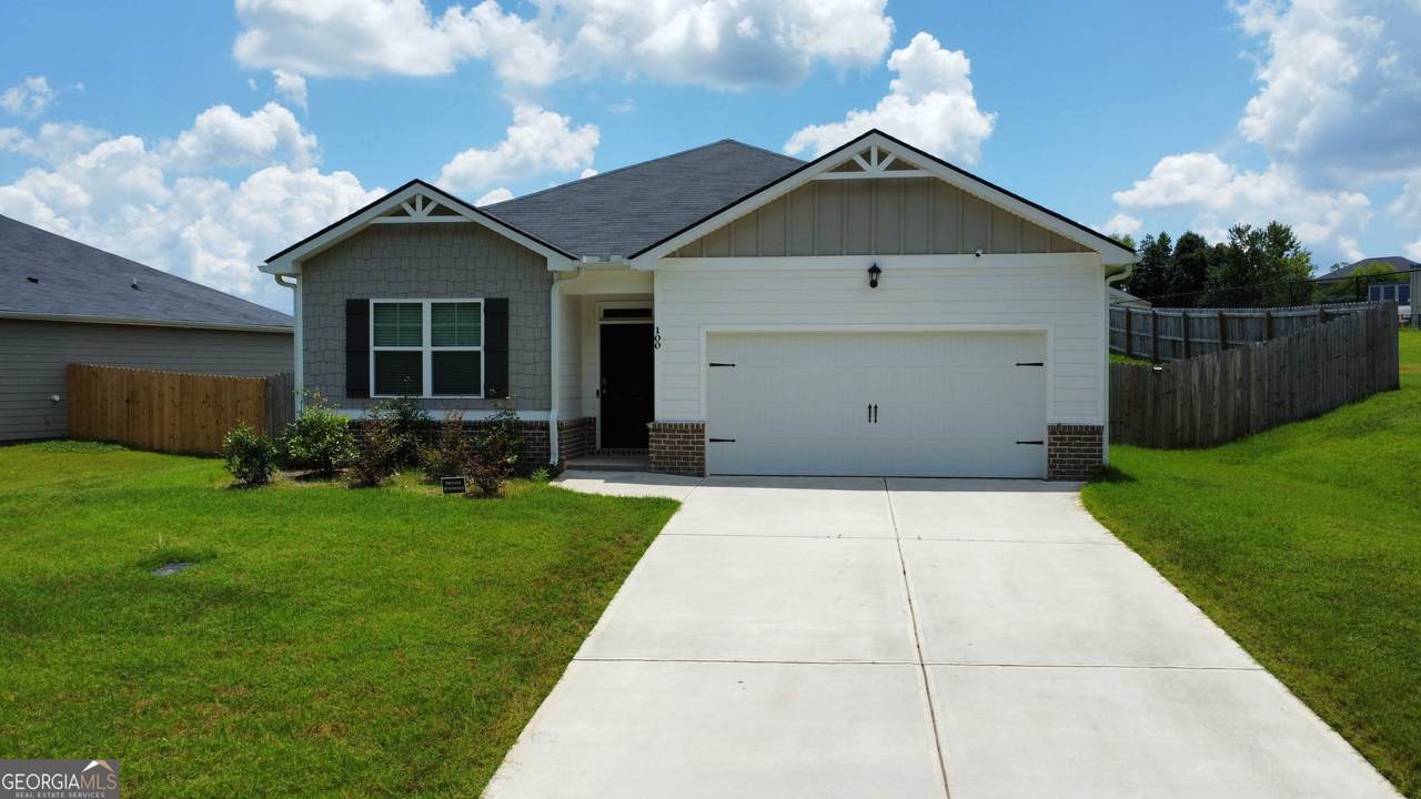 100 Alton Tucker Sr Boulevard - Photo 1