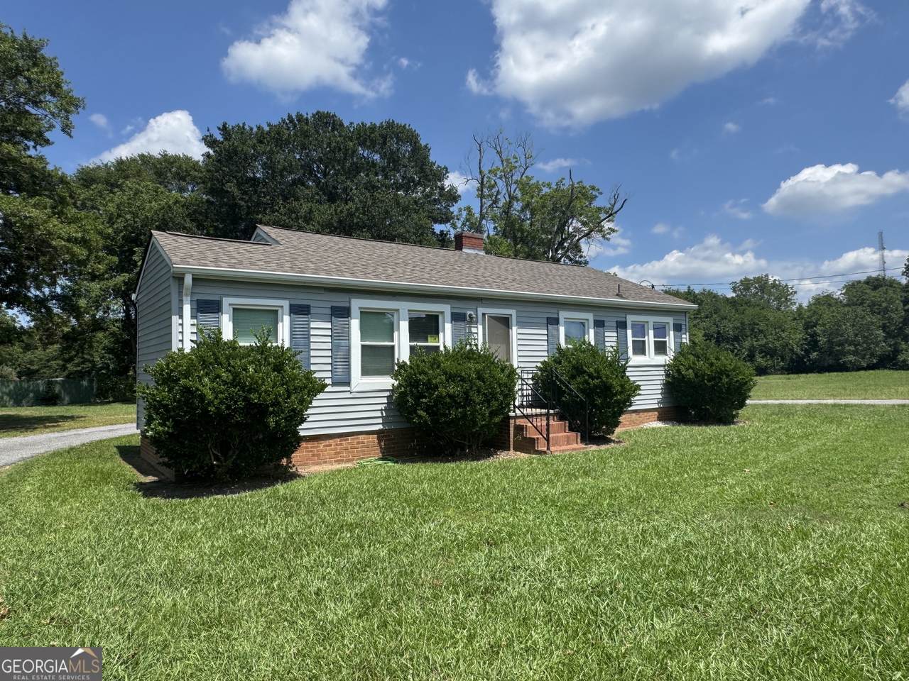 875 Benson Street - Photo 1