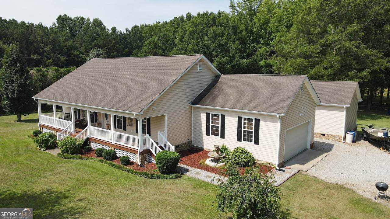 1881 Beeks Road - Photo 1