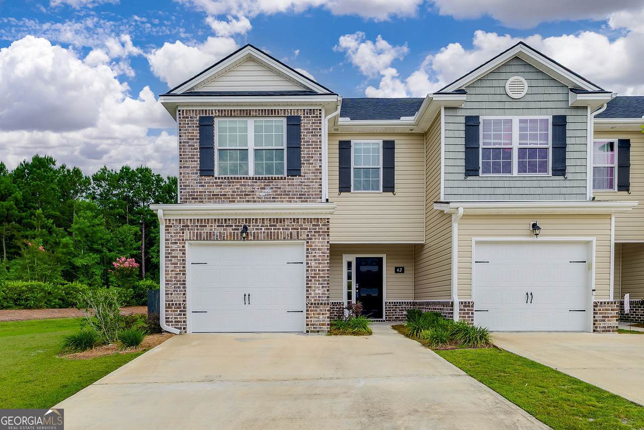 42 Coleman Court - Photo 1