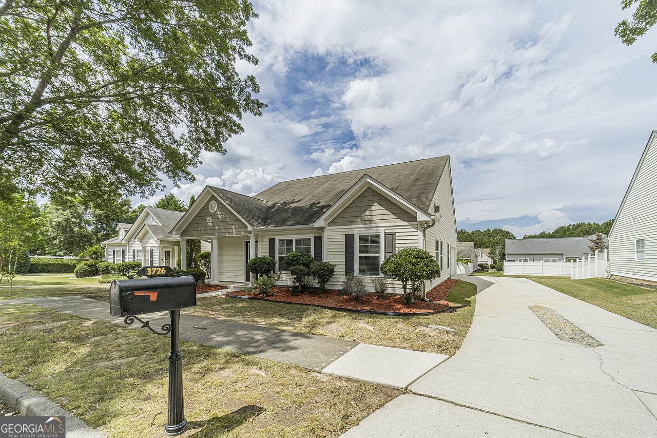 3726 Pine Village Place - Photo 1