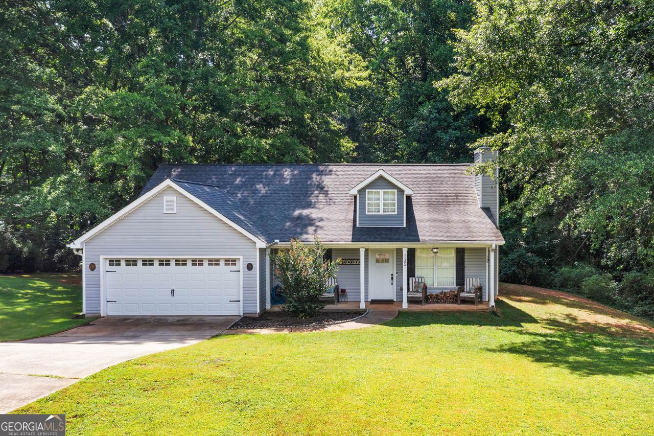 135 Springbrook Drive - Photo 1
