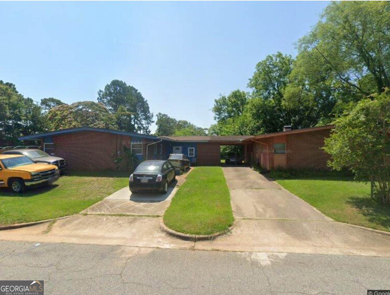 1978 Riverview Circle - Photo 1